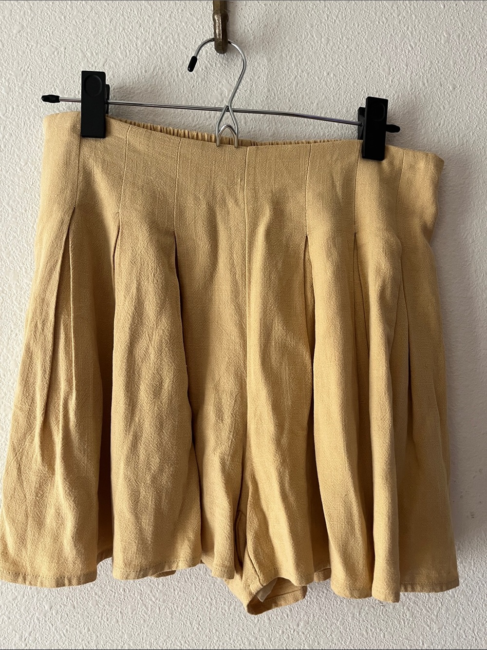 High-Waist Pleated Shorts — Mustard Yellow